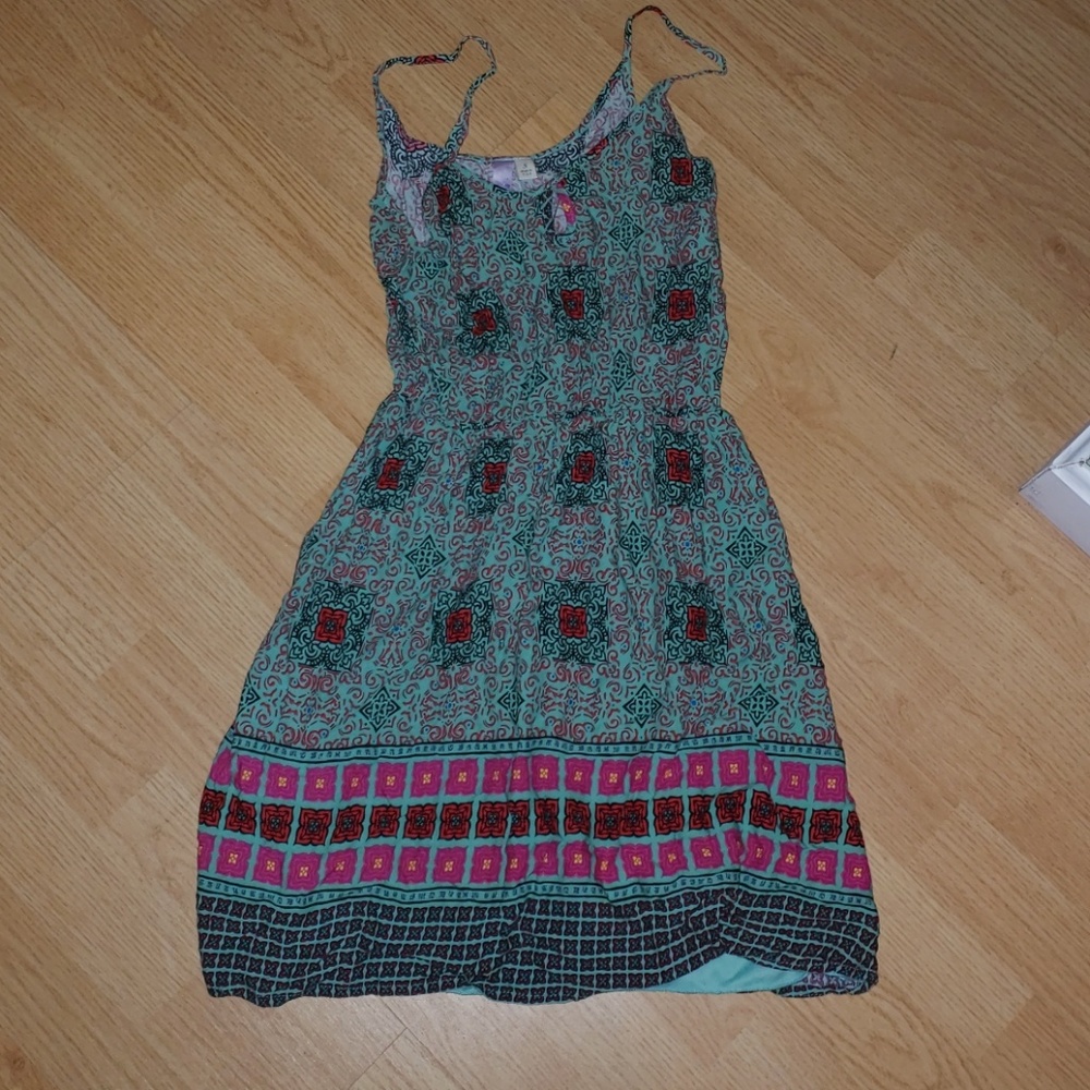 Green patterned spaghetti strap dress